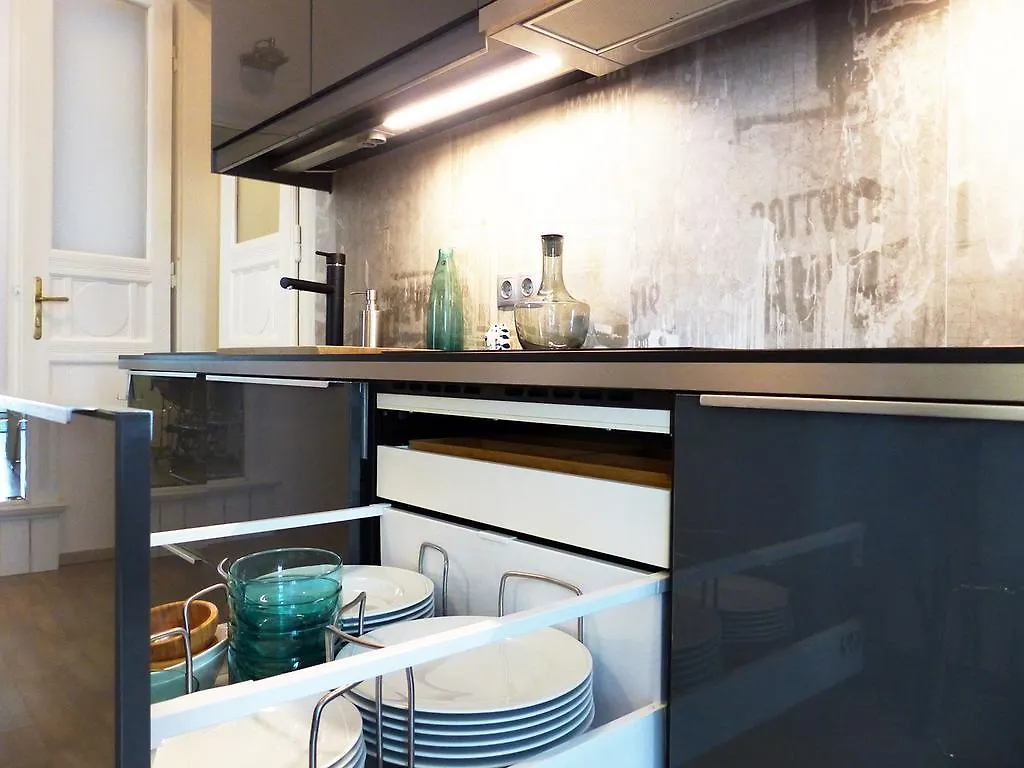 Apartment 43 Budapest